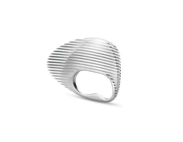 zaha-hadid-georg-jensen-4-lamellae_double_ring-600x467