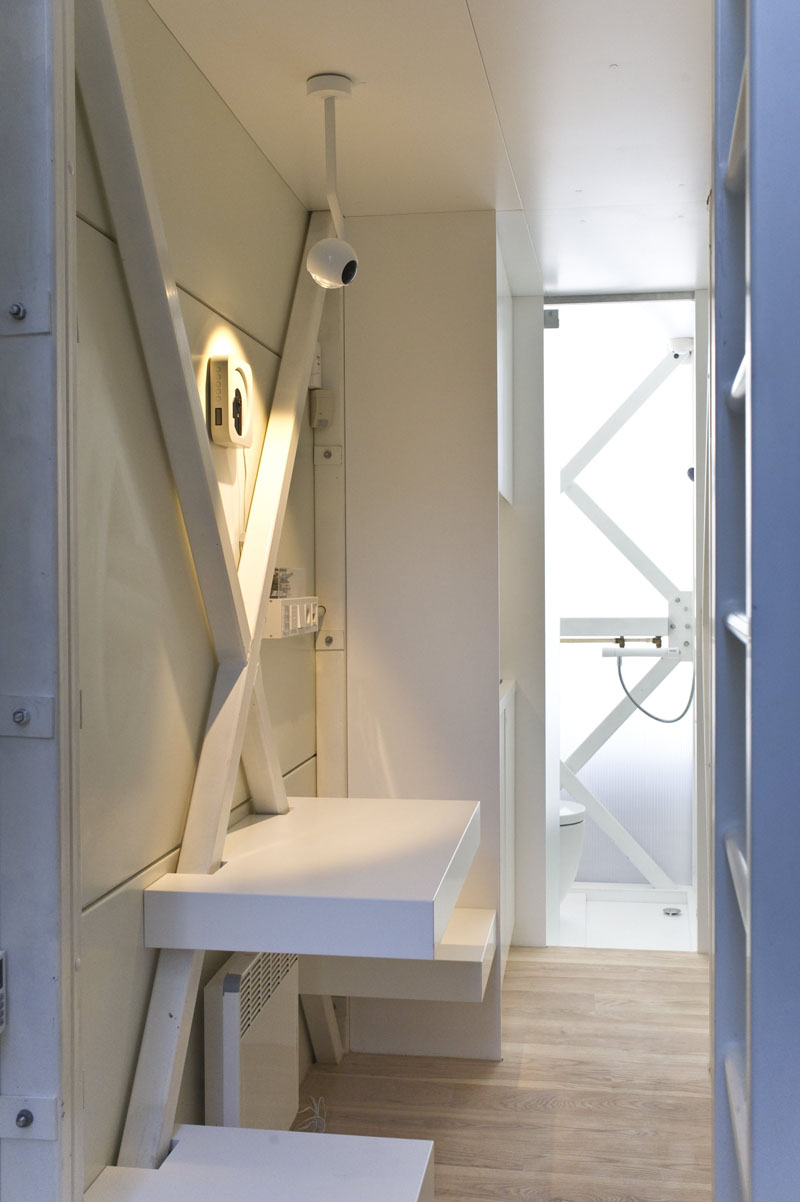 keret-house_030416_13